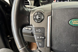 musta Land Rover Discovery 2011 kuva 16.