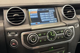 musta Land Rover Discovery 2011 kuva 19.