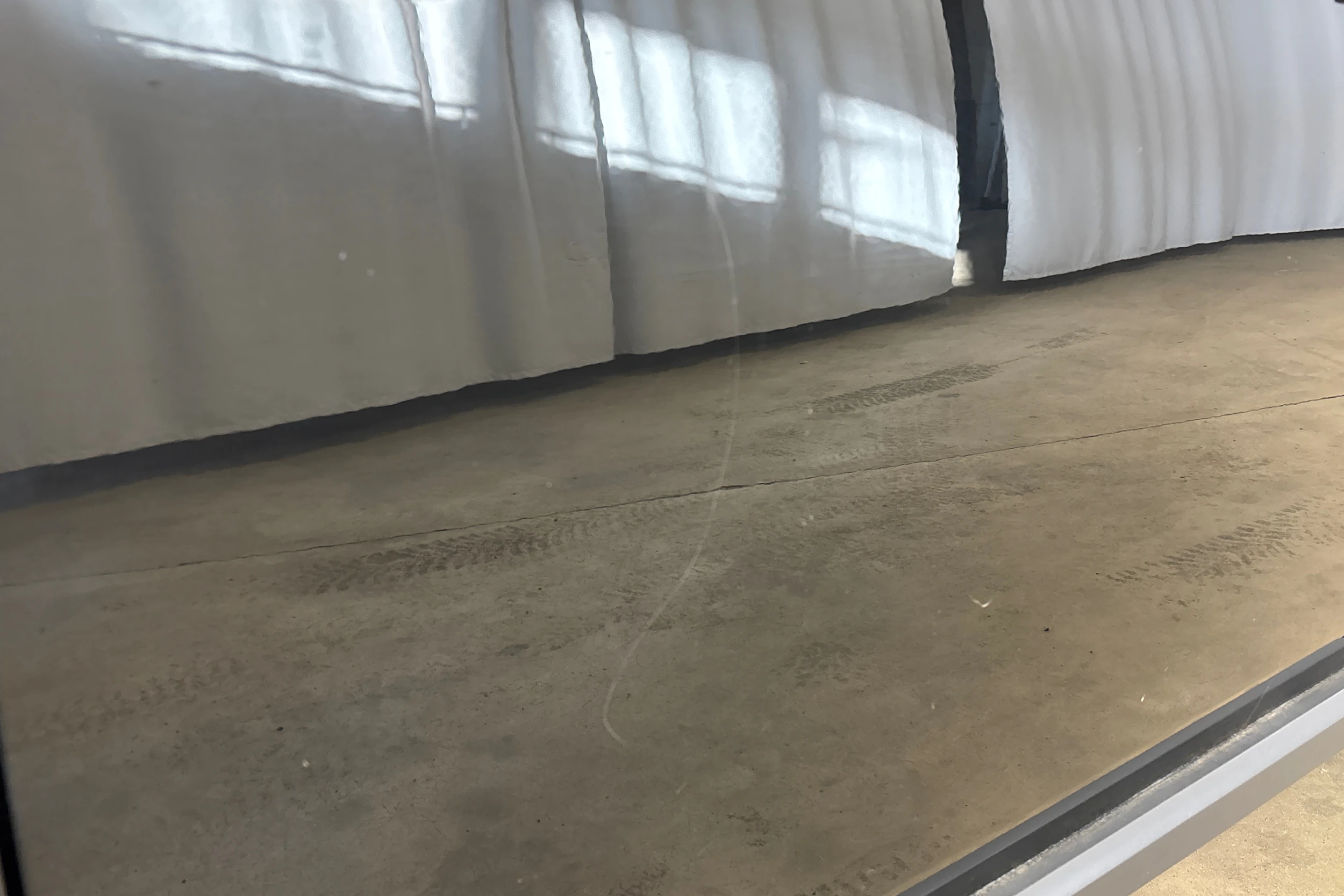 musta Land Rover Discovery 2011 kuva 36.