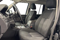 musta Land Rover Discovery 2012 kuva 8.