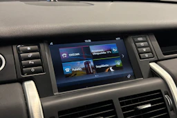 harmaa Land Rover Discovery 2016 kuva 19.