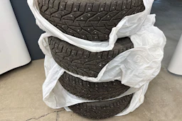 met. harmaa Land Rover Discovery Sport 2016 kuva 21.