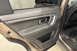 met. harmaa Land Rover Discovery Sport 2016 kuva 23.