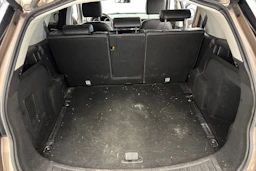 met. harmaa Land Rover Discovery Sport 2016 kuva 30.