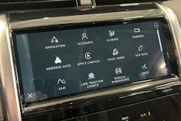 valkoinen Land Rover Discovery Sport 2021 kuva 24.