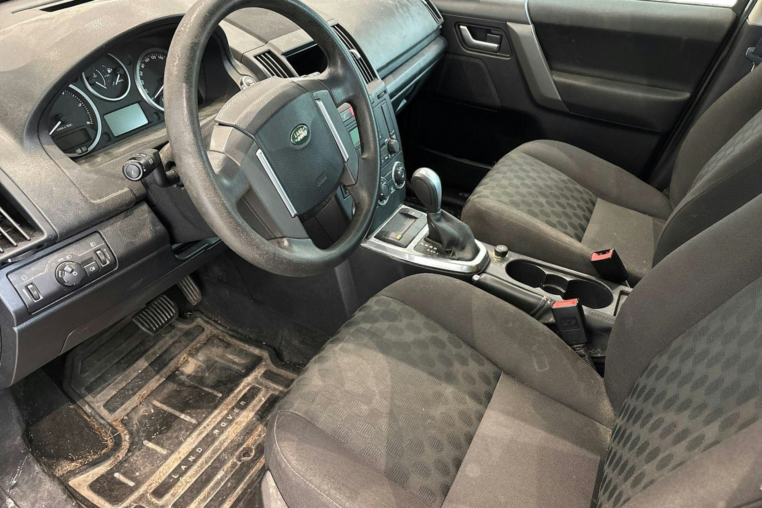 valkoinen Land Rover Freelander 2009 kuva 3.