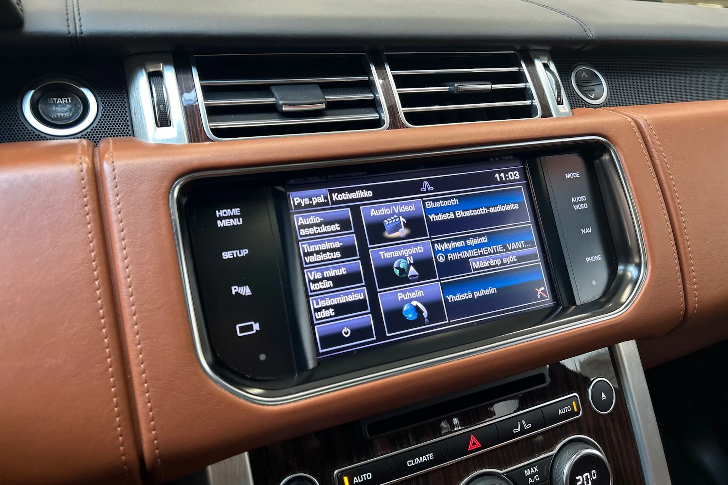 musta Land Rover Range Rover 2014 kuva 15.