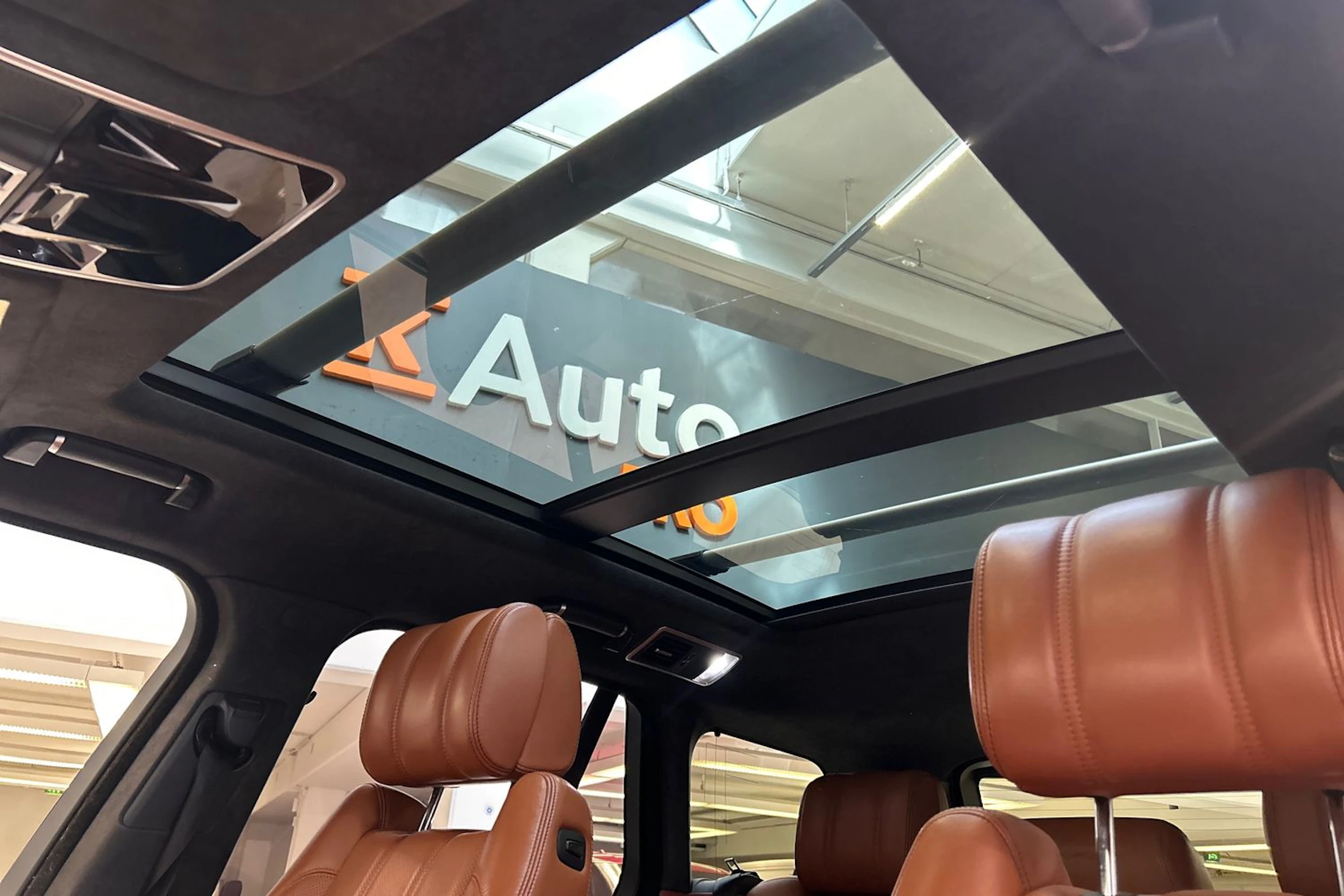 musta Land Rover Range Rover 2014 kuva 20.