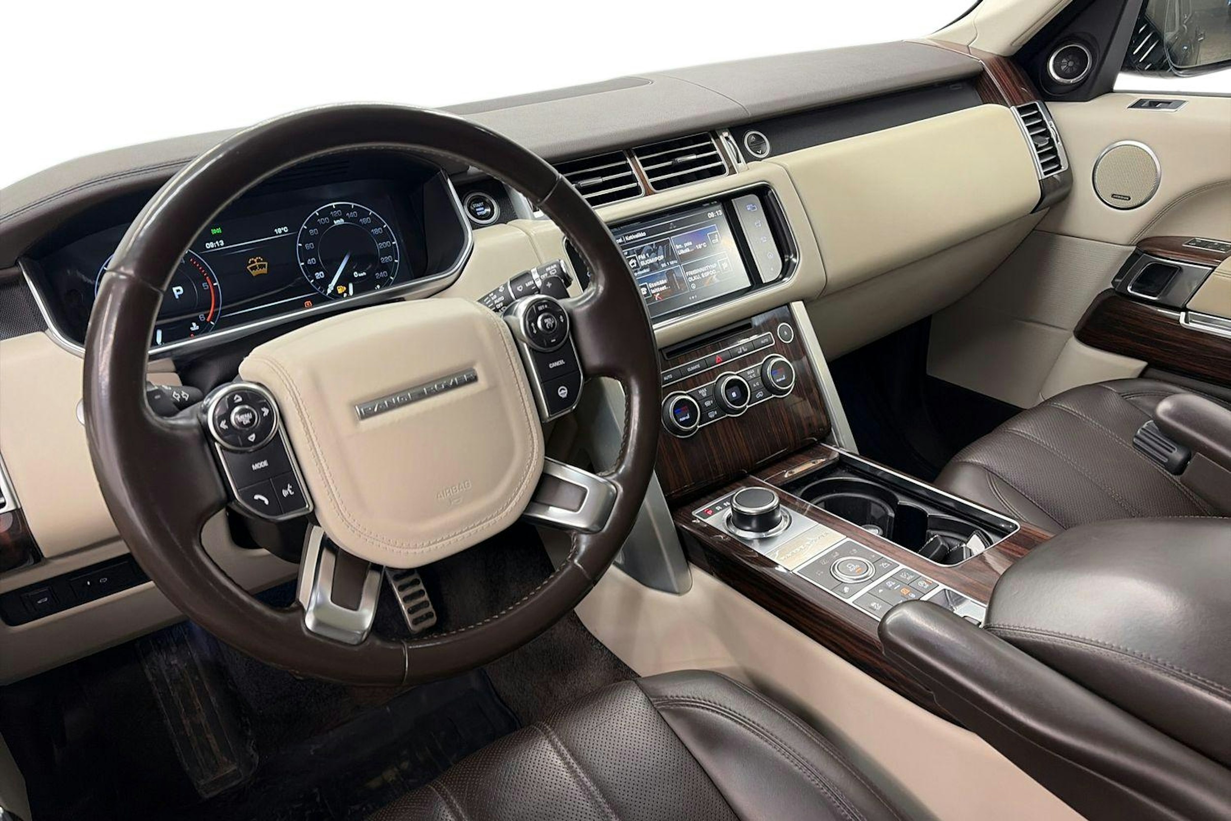 musta Land Rover Range Rover 2015 kuva 7.