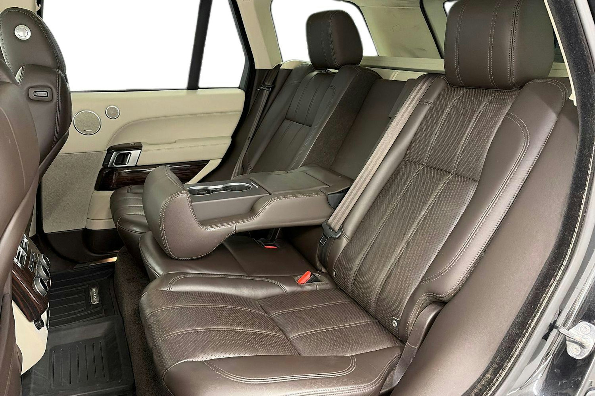 musta Land Rover Range Rover 2015 kuva 10.