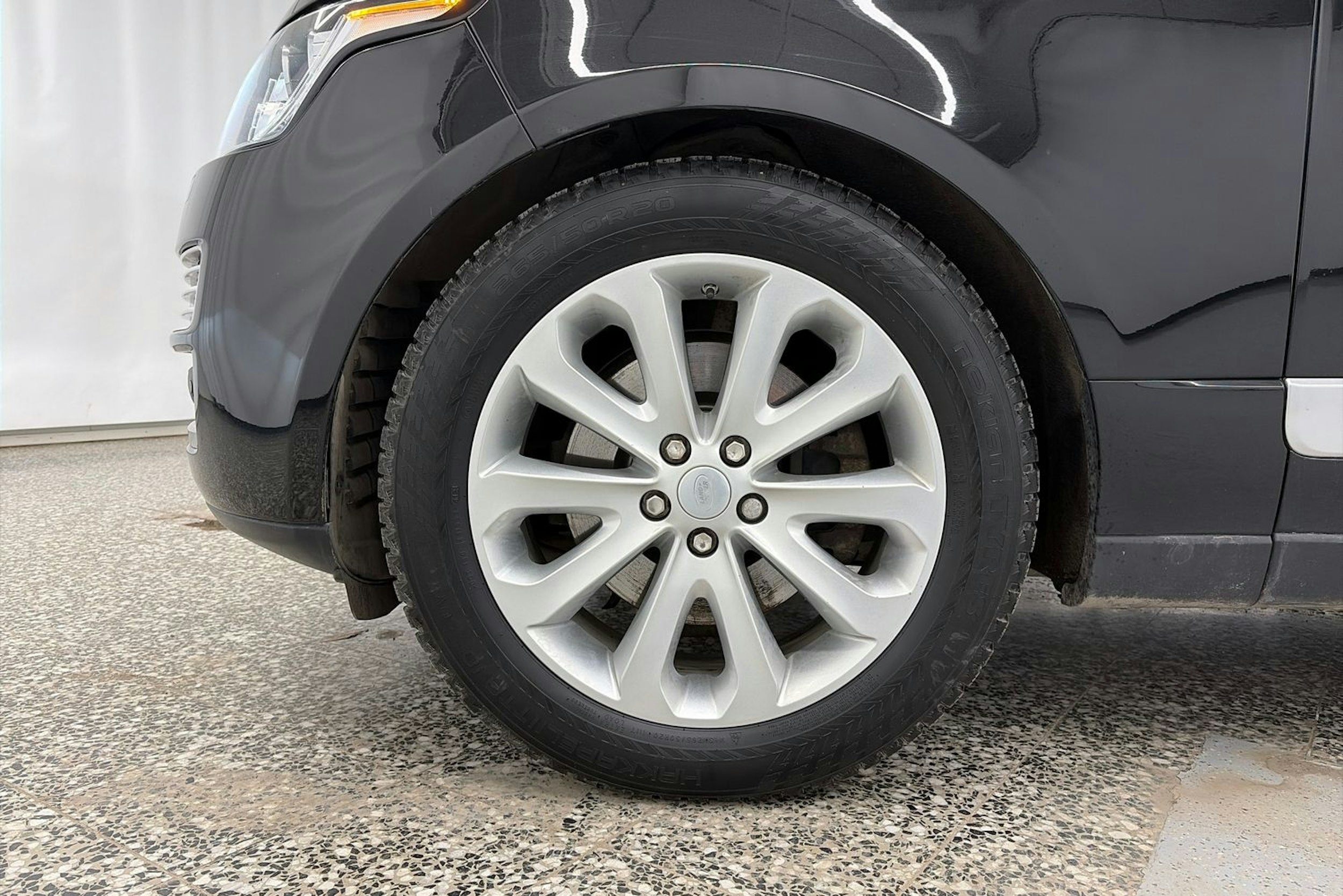 musta Land Rover Range Rover 2015 kuva 13.