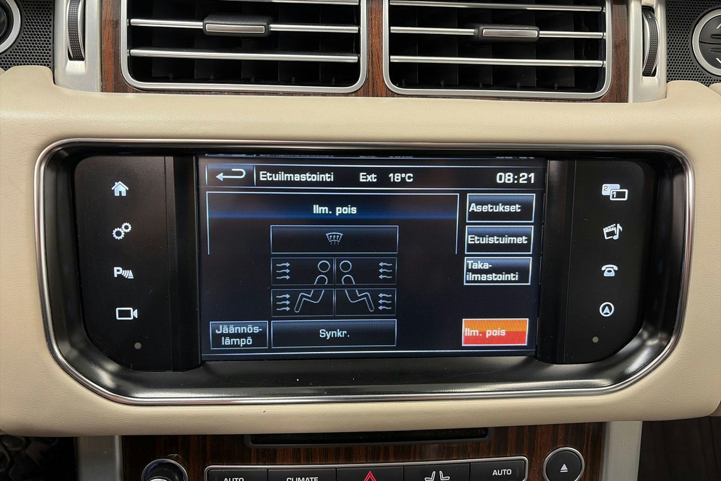 musta Land Rover Range Rover 2015 kuva 29.