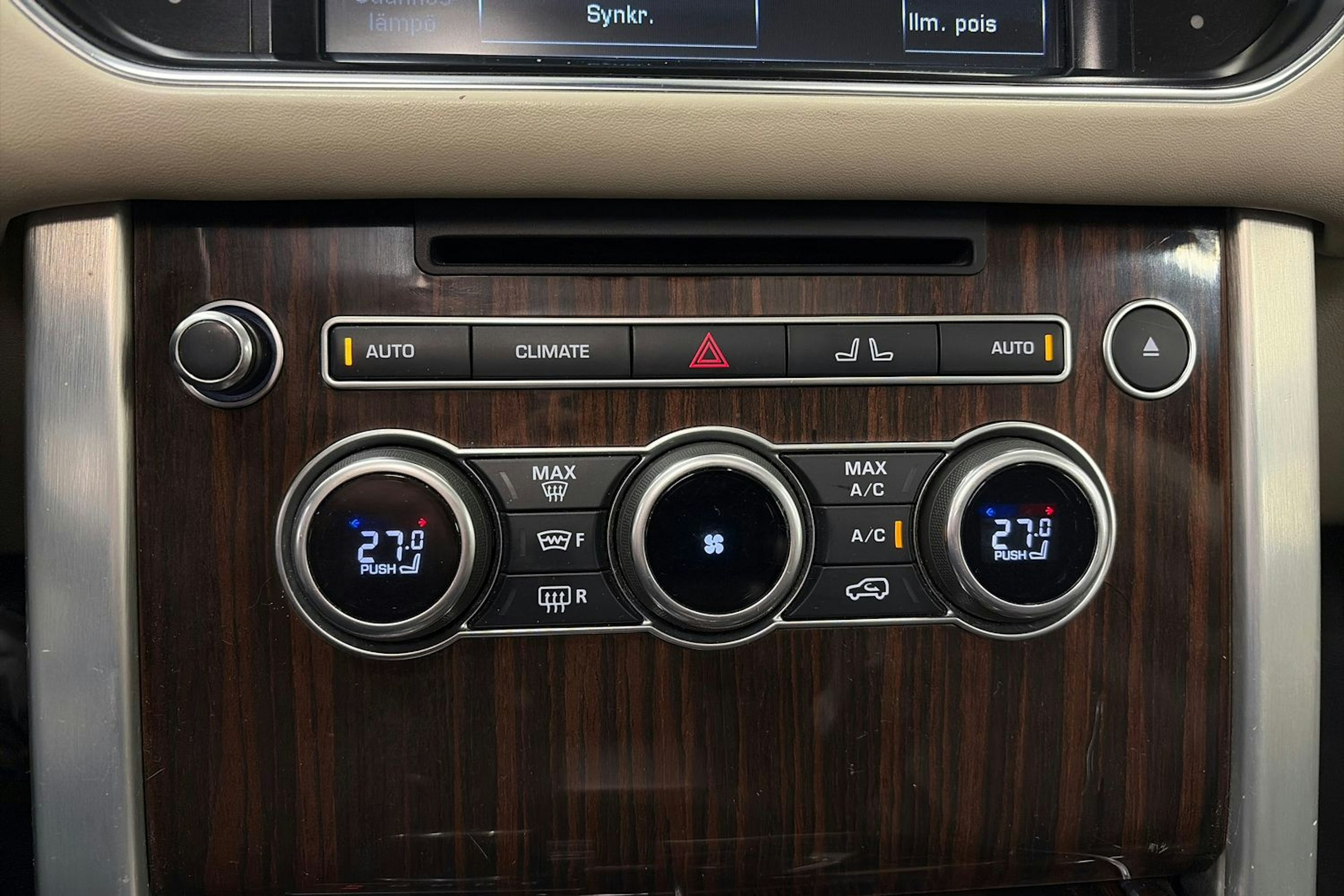 musta Land Rover Range Rover 2015 kuva 30.