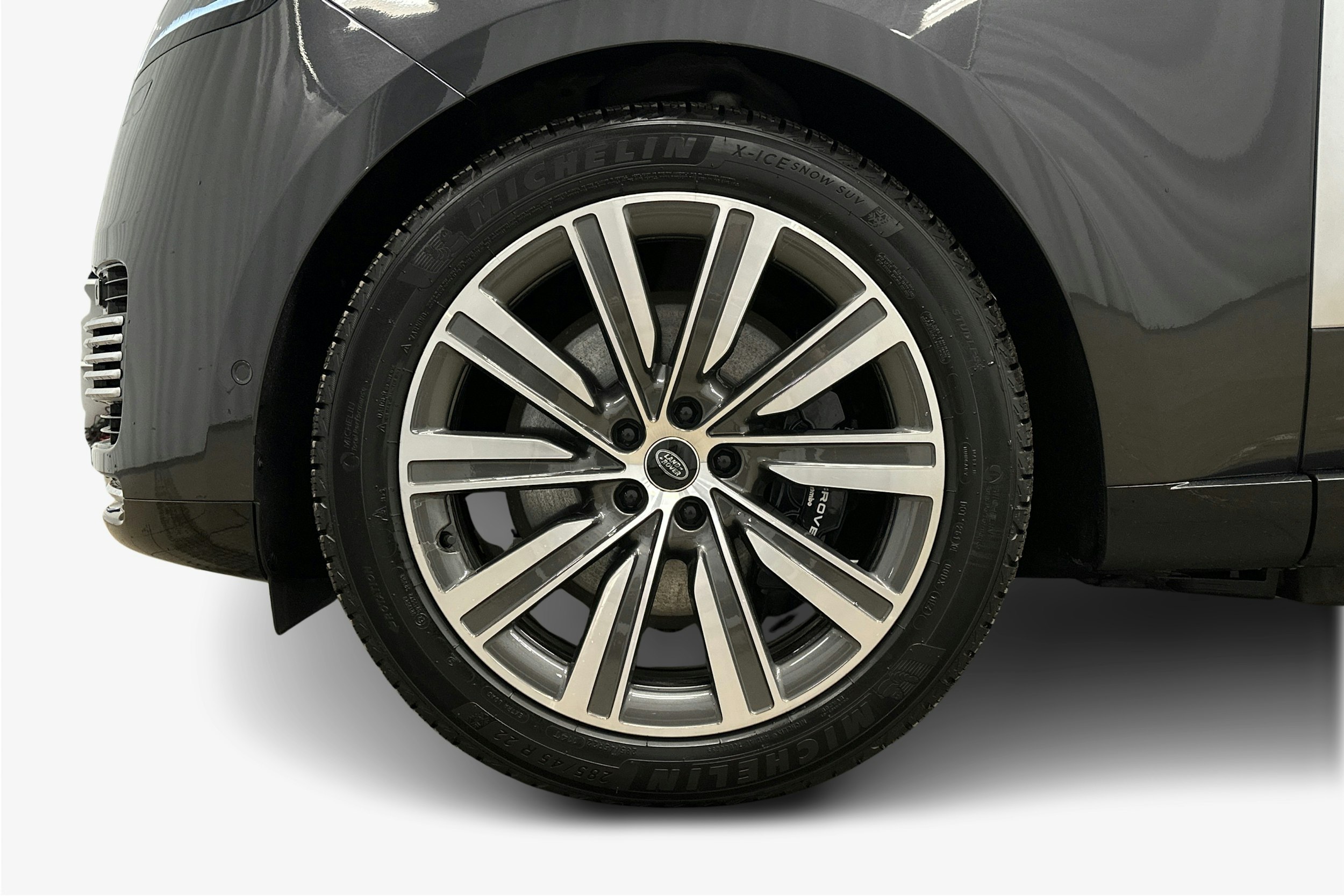 harmaa Land Rover Range Rover 2024 kuva 11.