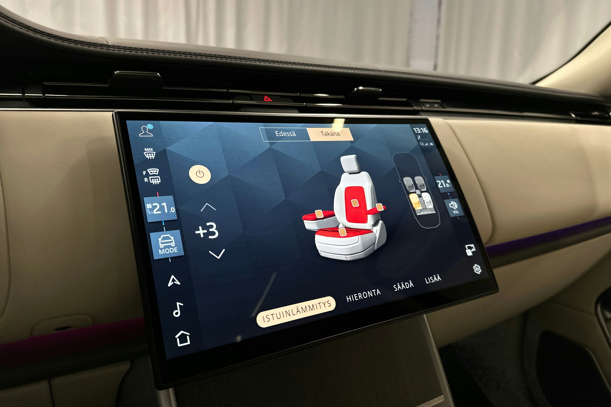 harmaa Land Rover Range Rover 2024 kuva 23.