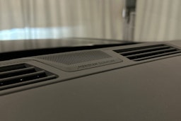 harmaa Land Rover Range Rover 2024 kuva 31.