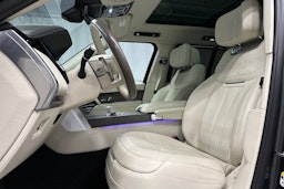 harmaa Land Rover Range Rover 2024 kuva 34.