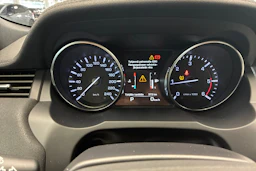 Valkoinen Land Rover Range Rover Evoque 2015 kuva 20.