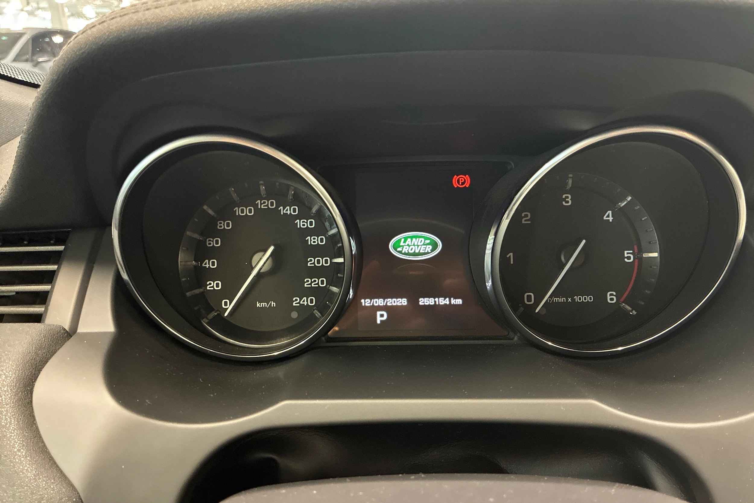 Valkoinen Land Rover Range Rover Evoque 2015 kuva 33.