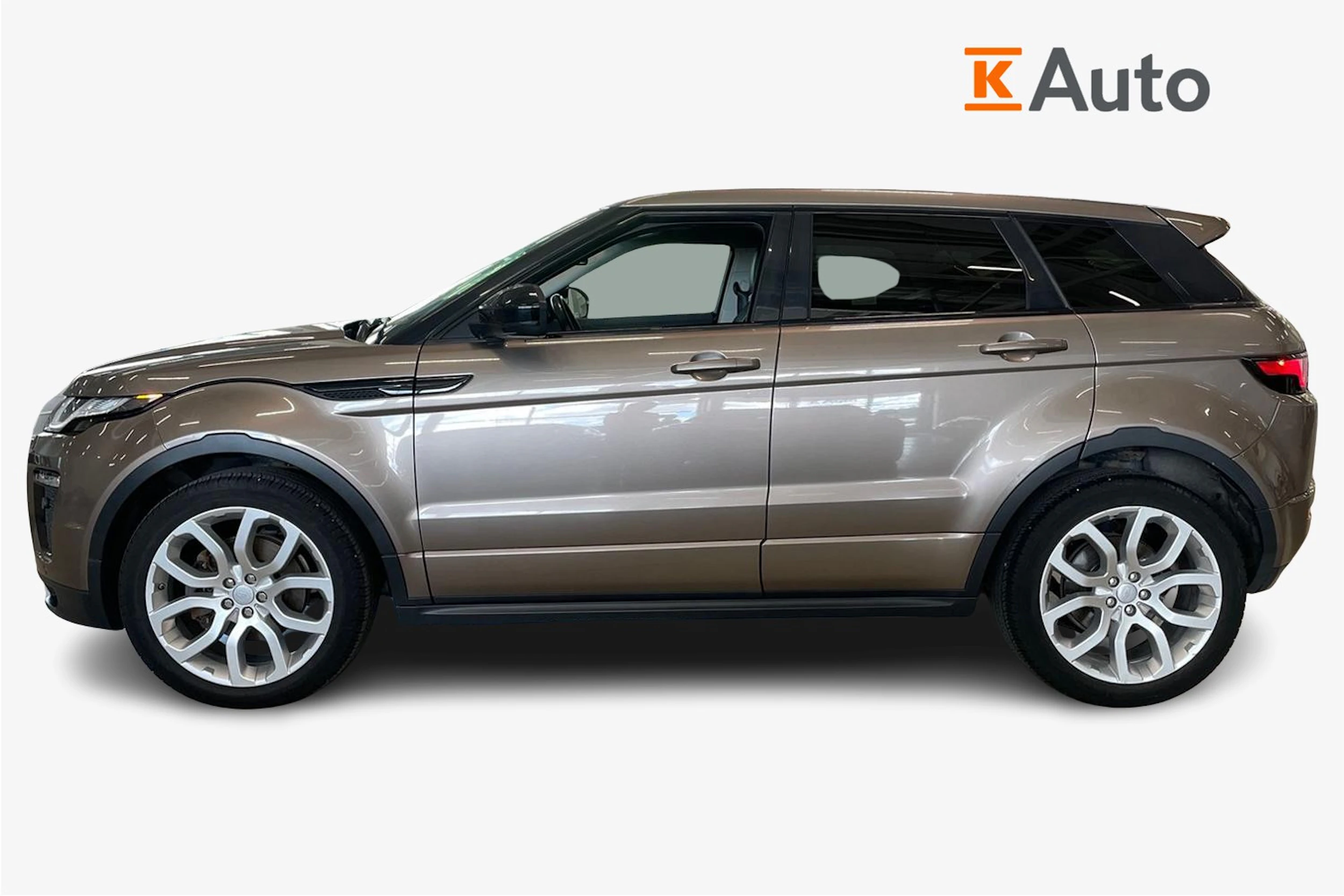 ruskea (beige) Land Rover Range Rover Evoque 2016 kuva 5.