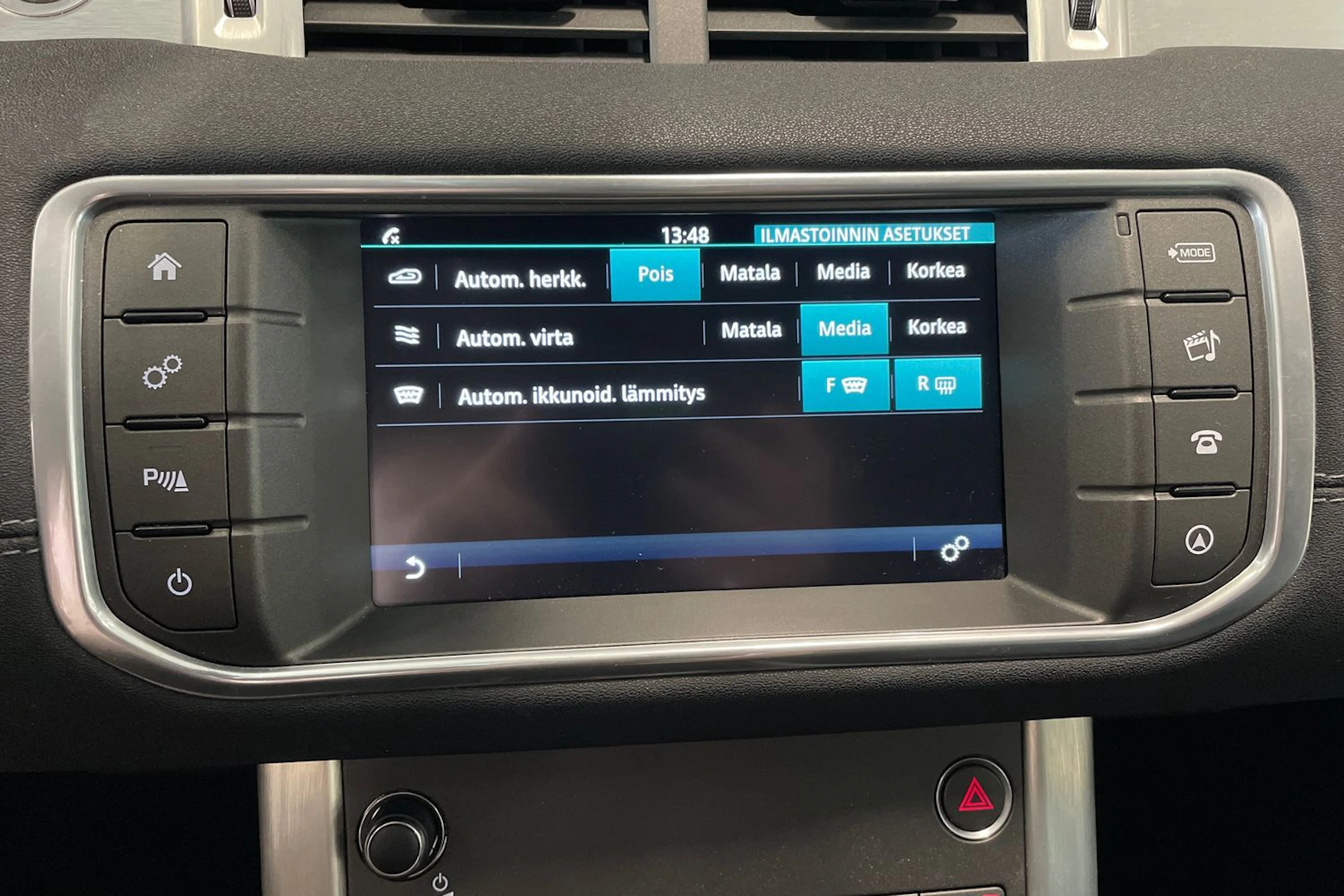 ruskea (beige) Land Rover Range Rover Evoque 2016 kuva 21.