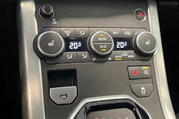 ruskea (beige) Land Rover Range Rover Evoque 2016 kuva 22.