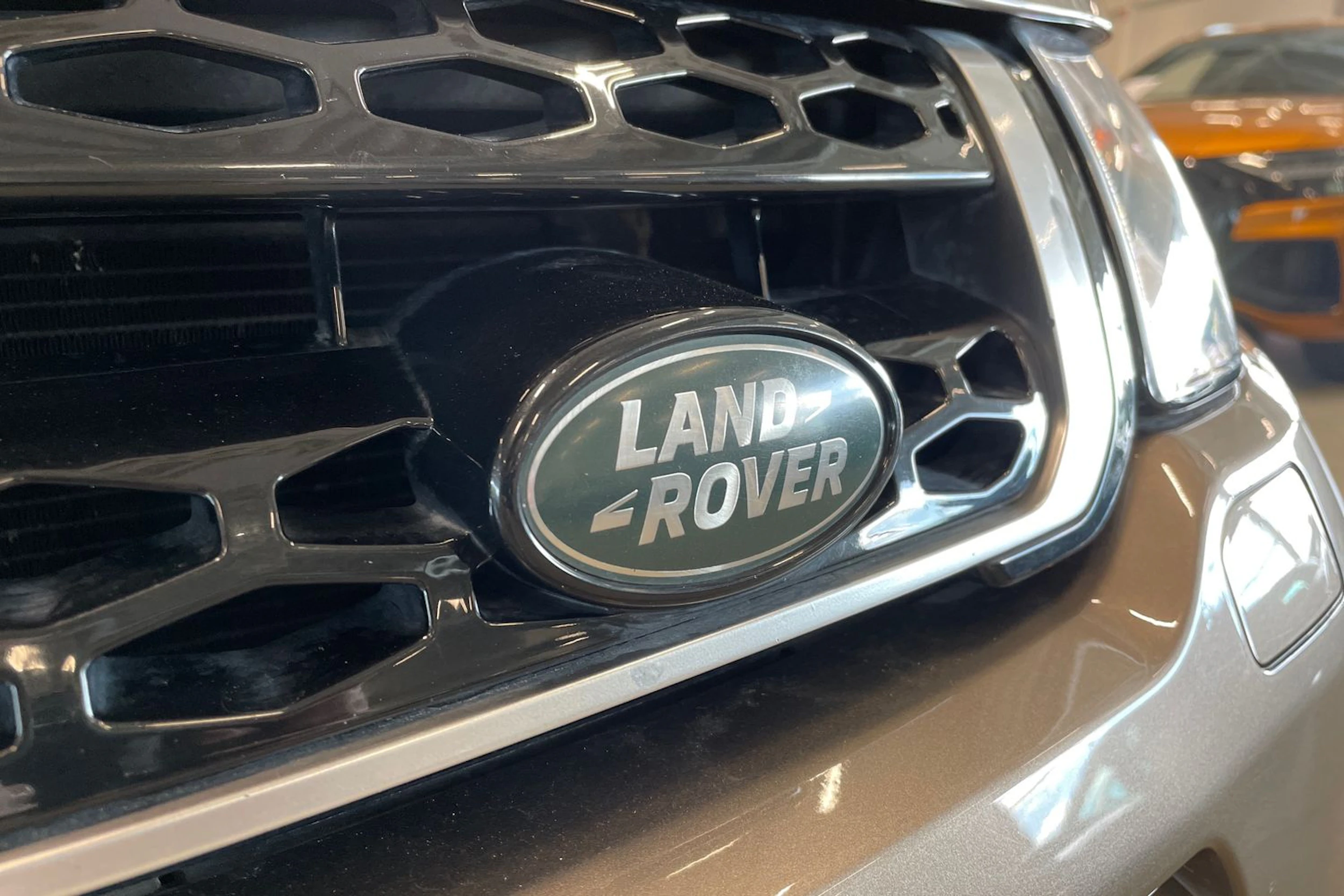 ruskea (beige) Land Rover Range Rover Evoque 2016 kuva 30.