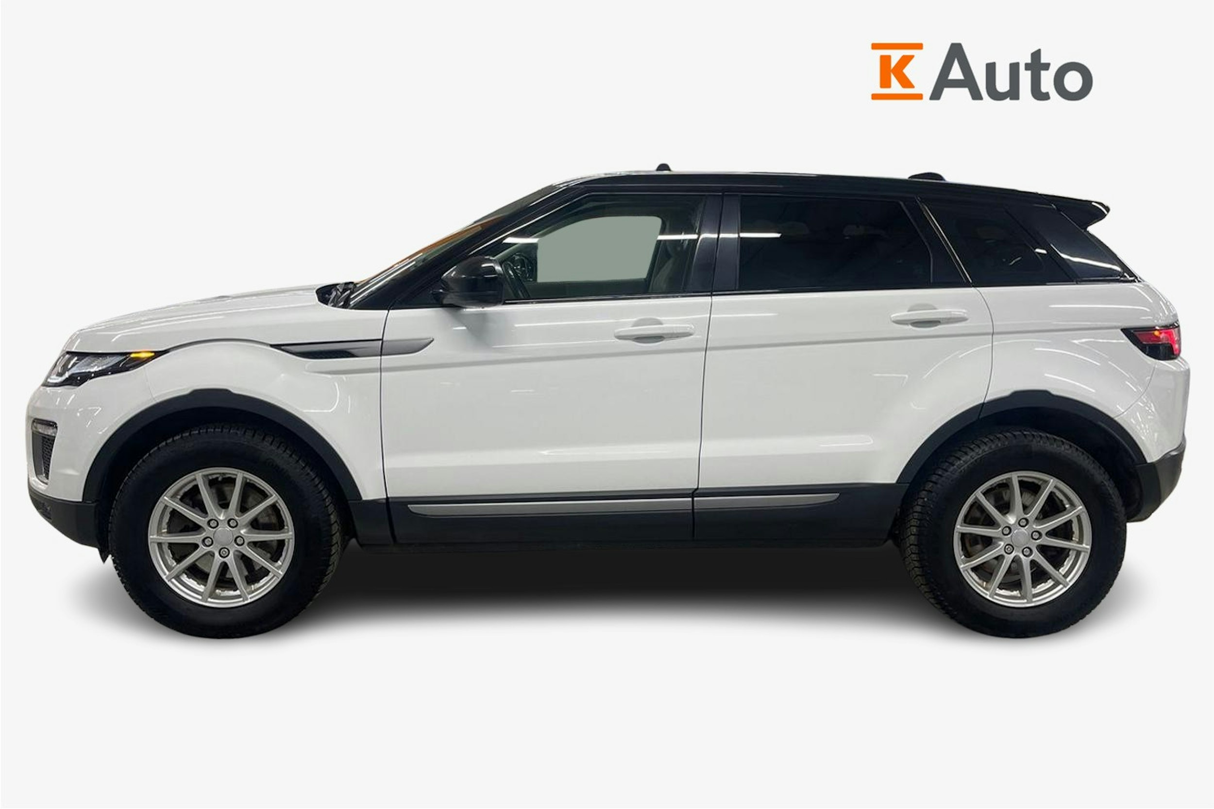 valkoinen Land Rover Range Rover Evoque 2017 kuva 5.