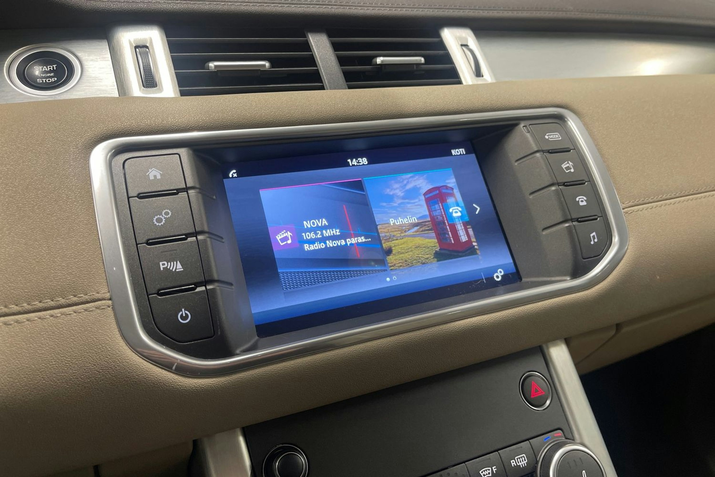 valkoinen Land Rover Range Rover Evoque 2017 kuva 18.