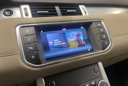 valkoinen Land Rover Range Rover Evoque 2017 kuva 18.