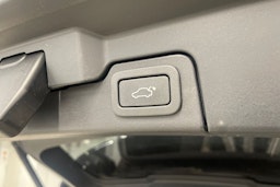 valkoinen Land Rover Range Rover Evoque 2017 kuva 22.