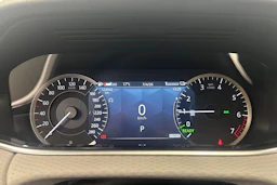 harmaa Land Rover Range Rover Evoque 2021 kuva 16.