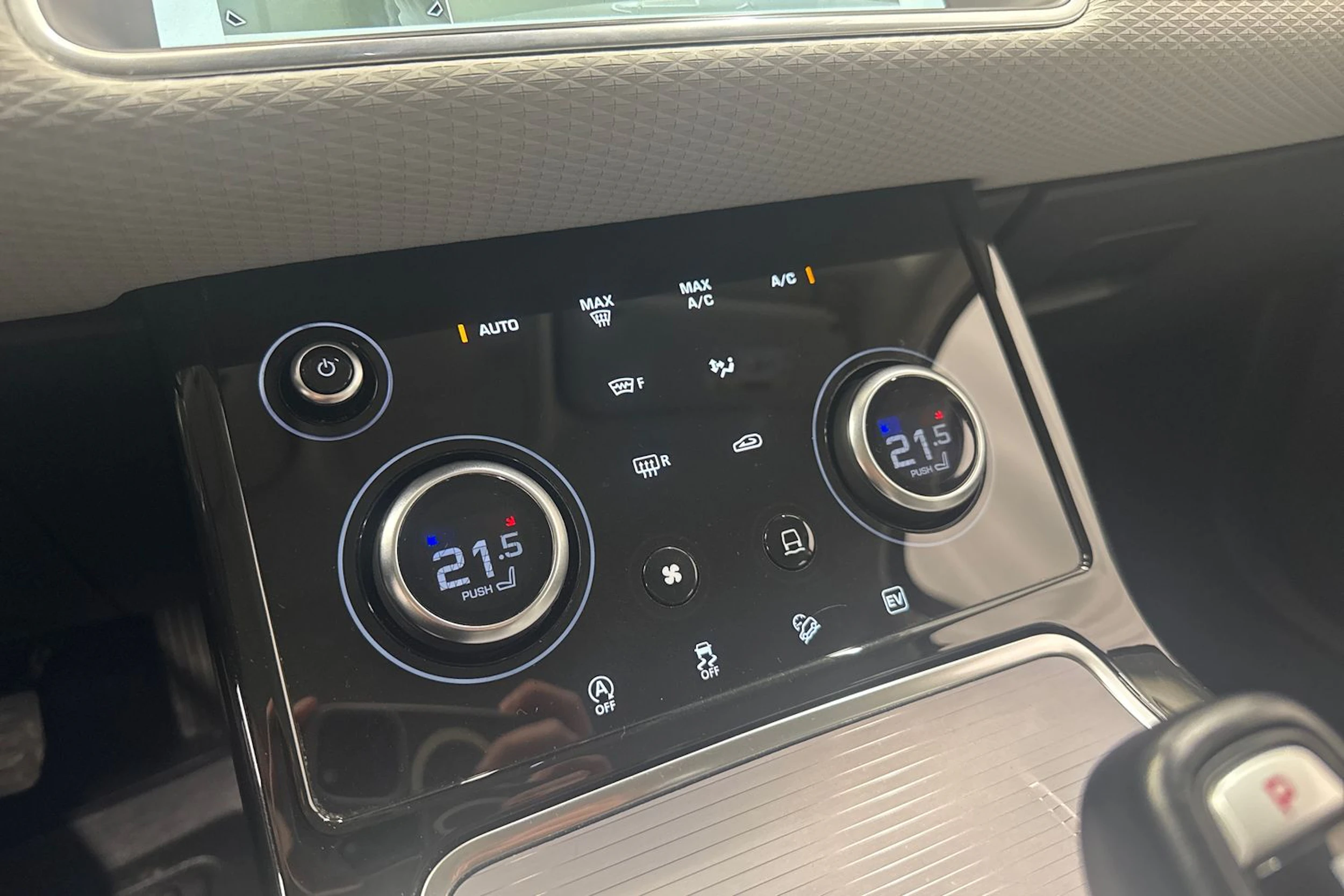 harmaa Land Rover Range Rover Evoque 2021 kuva 23.