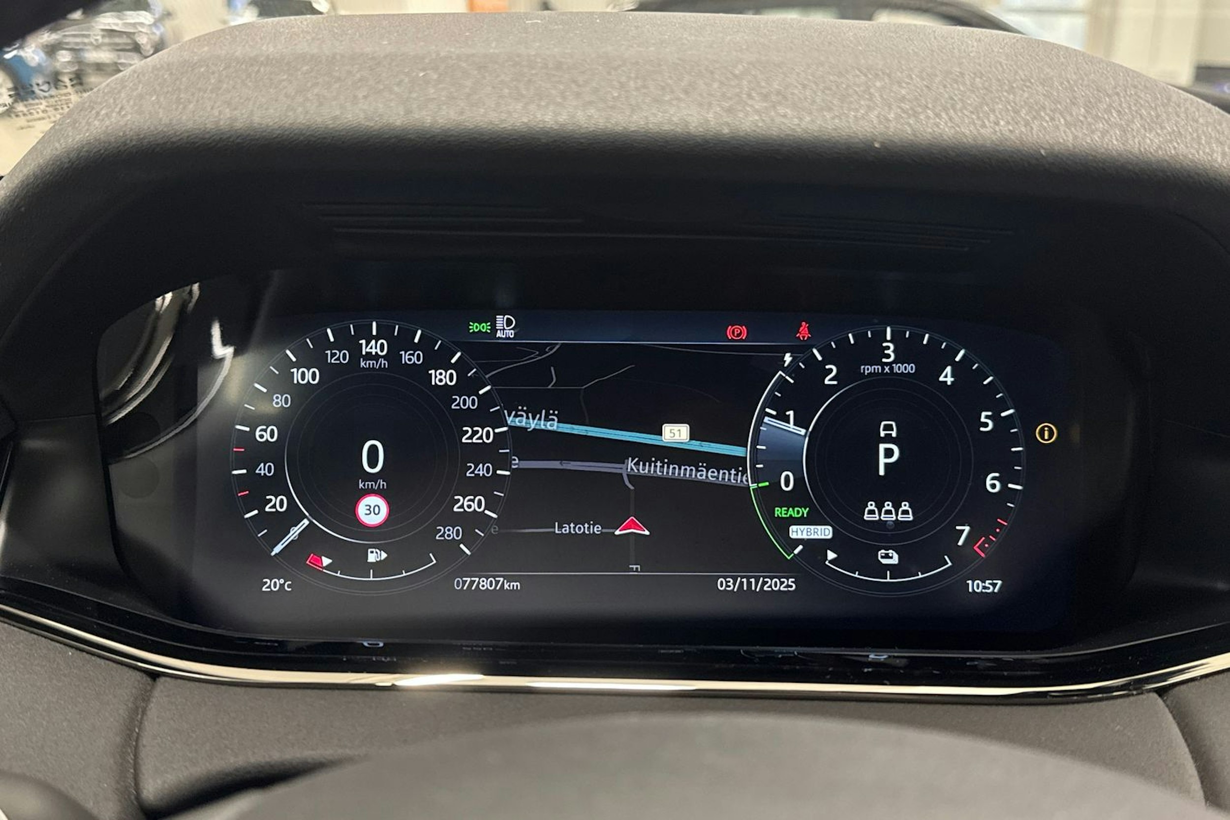 Ruskea (beige) Land Rover Range Rover Evoque 2022 kuva 18.