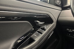 Ruskea (beige) Land Rover Range Rover Evoque 2022 kuva 19.