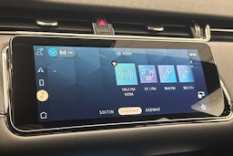 Ruskea (beige) Land Rover Range Rover Evoque 2022 kuva 24.