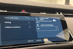 Ruskea (beige) Land Rover Range Rover Evoque 2022 kuva 29.