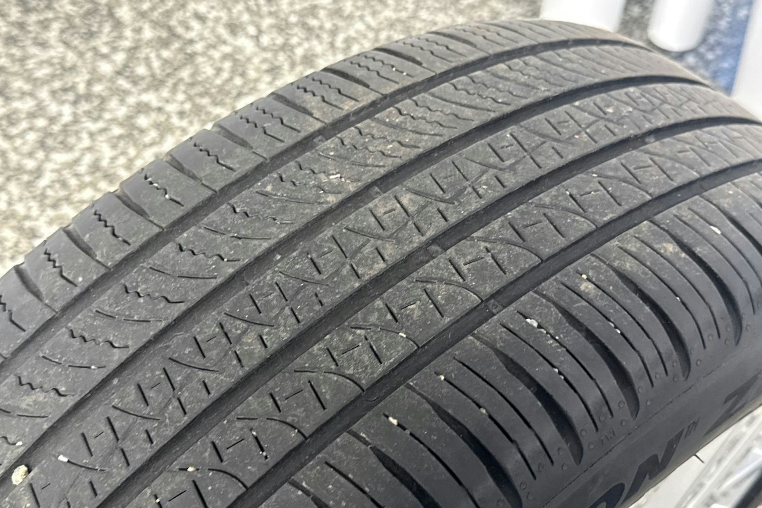 Ruskea (beige) Land Rover Range Rover Evoque 2022 kuva 39.