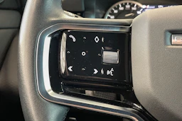 valkoinen Land Rover Range Rover Evoque 2023 kuva 16.
