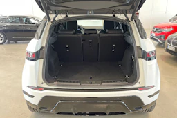 valkoinen Land Rover Range Rover Evoque 2023 kuva 25.