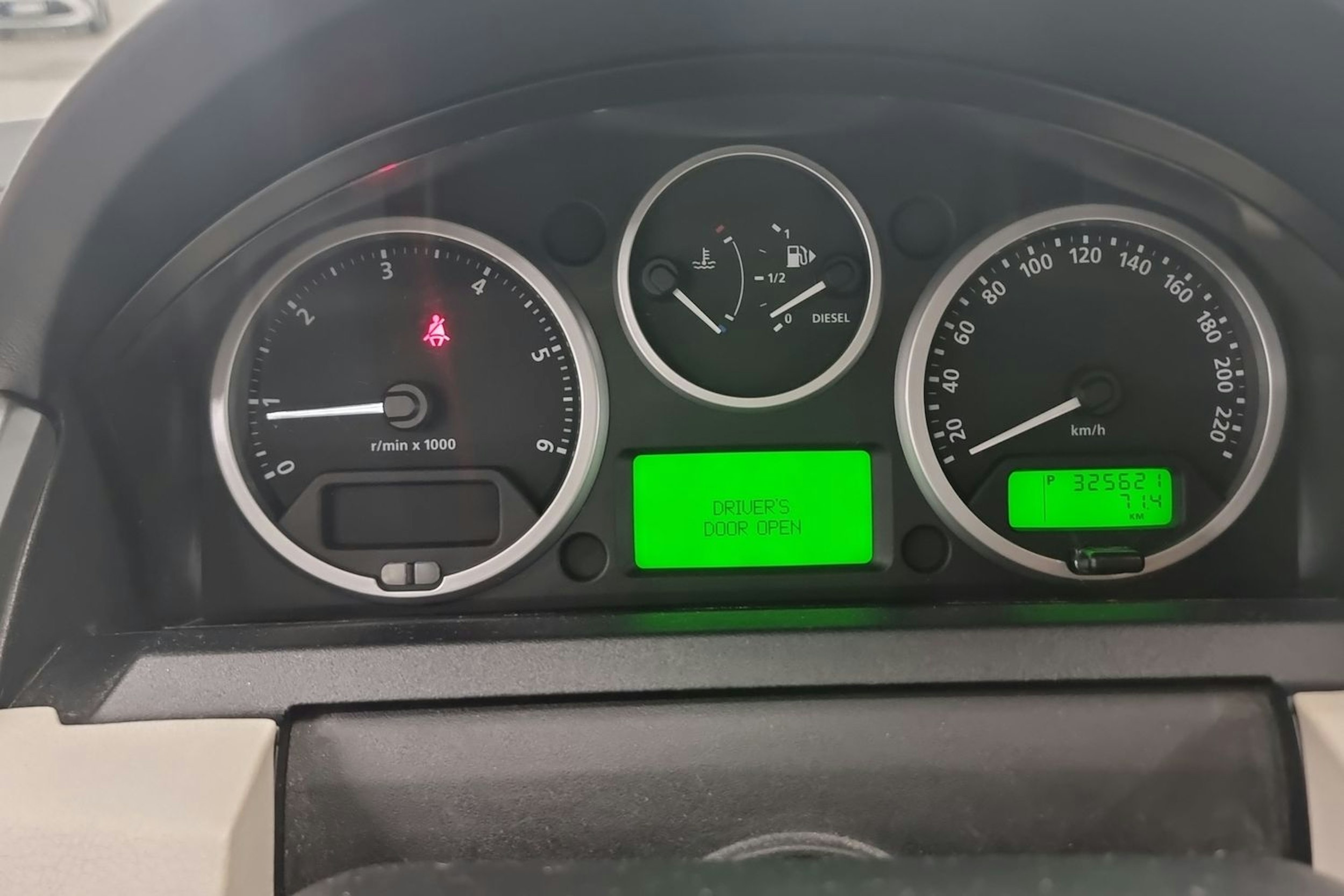 ruskea (beige) Land Rover Range Rover Sport 2009 kuva 21.