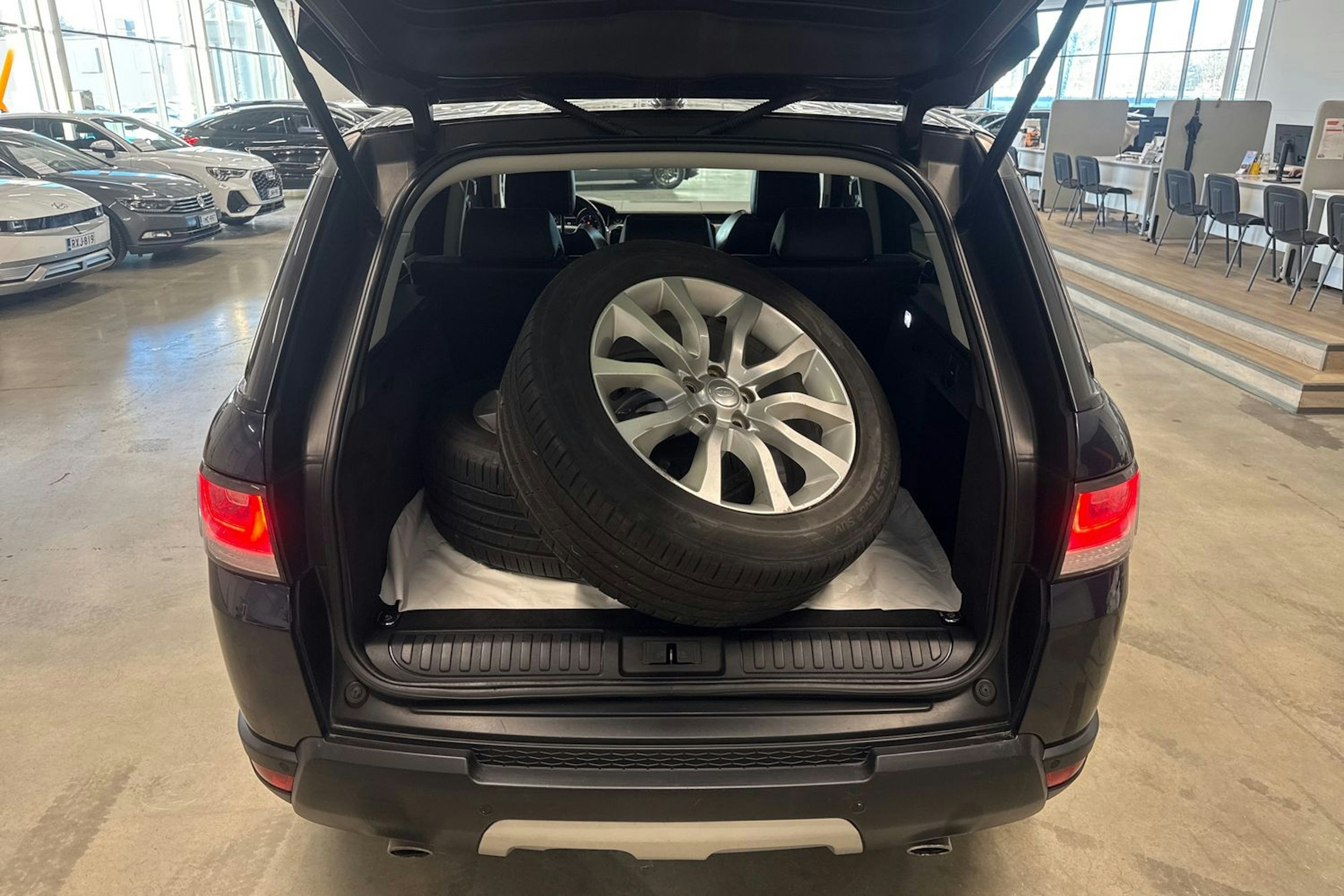 sininen Land Rover Range Rover Sport 2014 kuva 25.