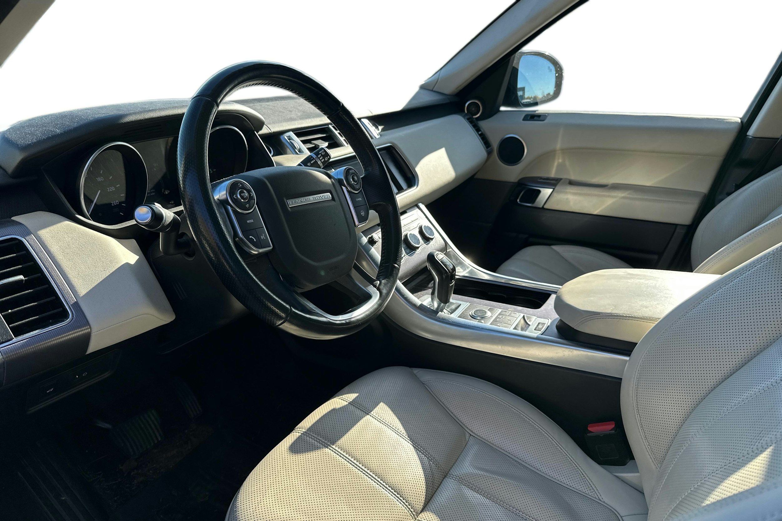 Musta Land Rover Range Rover Sport 2016 kuva 3.