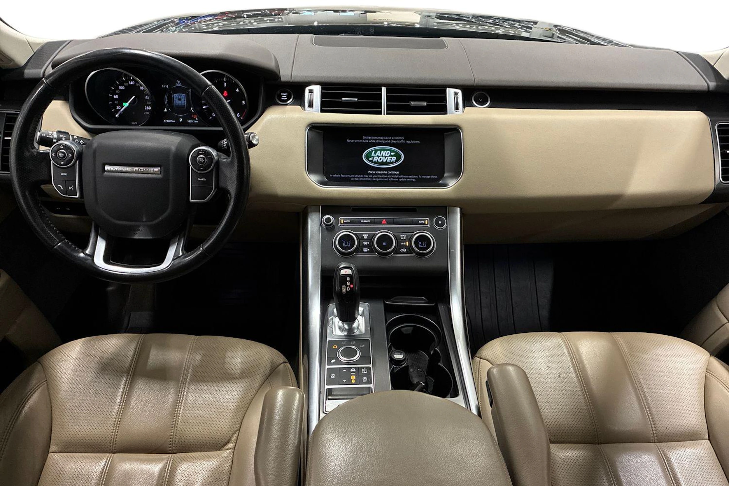 Musta Land Rover Range Rover Sport 2017 kuva 7.