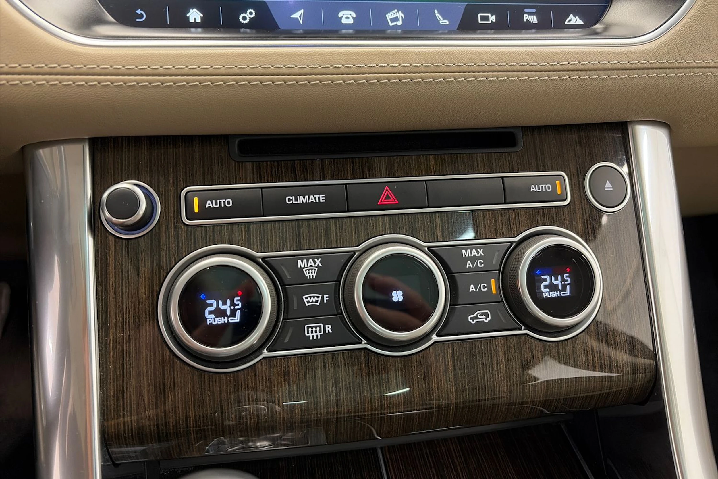 vihreä Land Rover Range Rover Sport 2017 kuva 26.