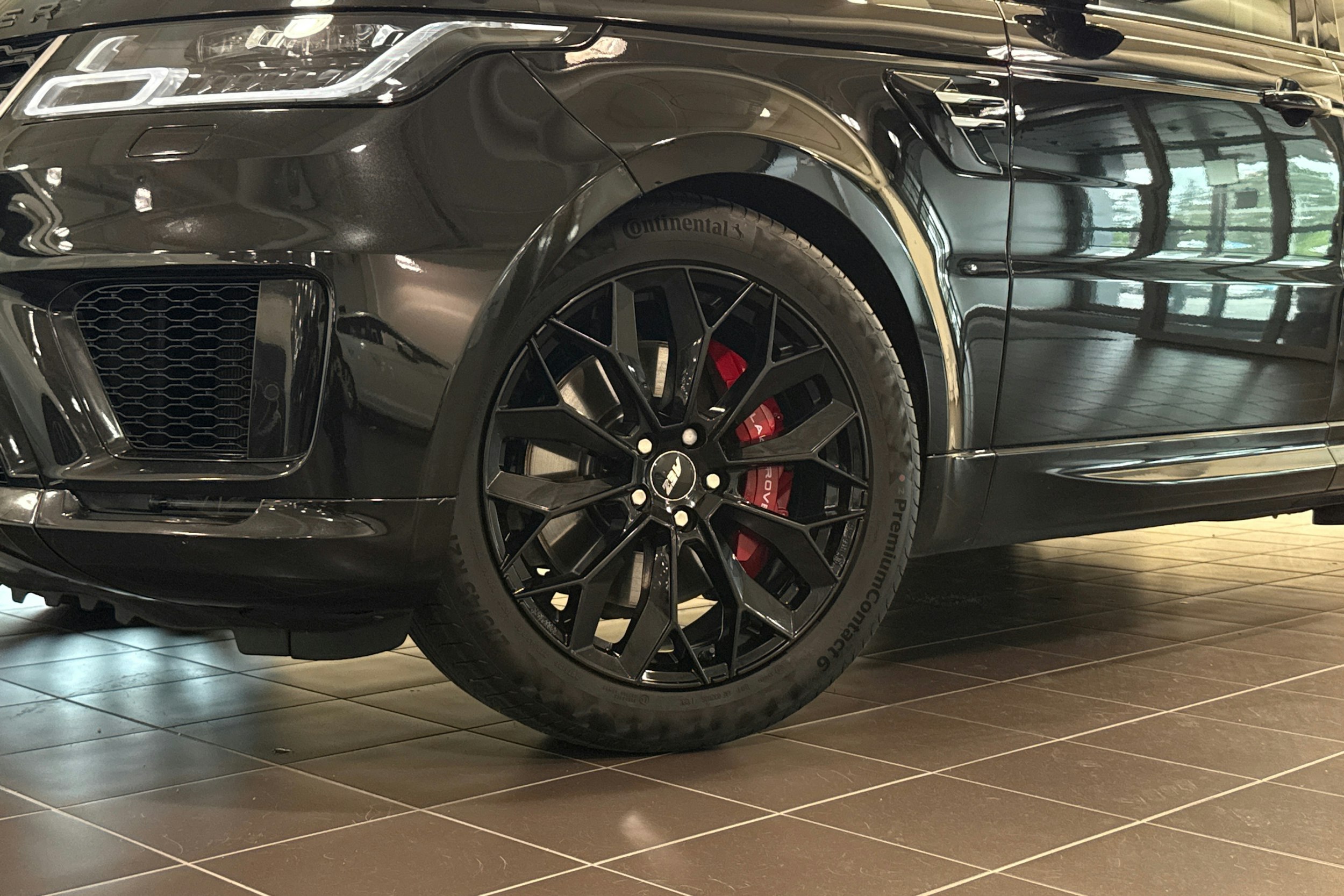 met. musta Land Rover Range Rover Sport 2019 kuva 31.