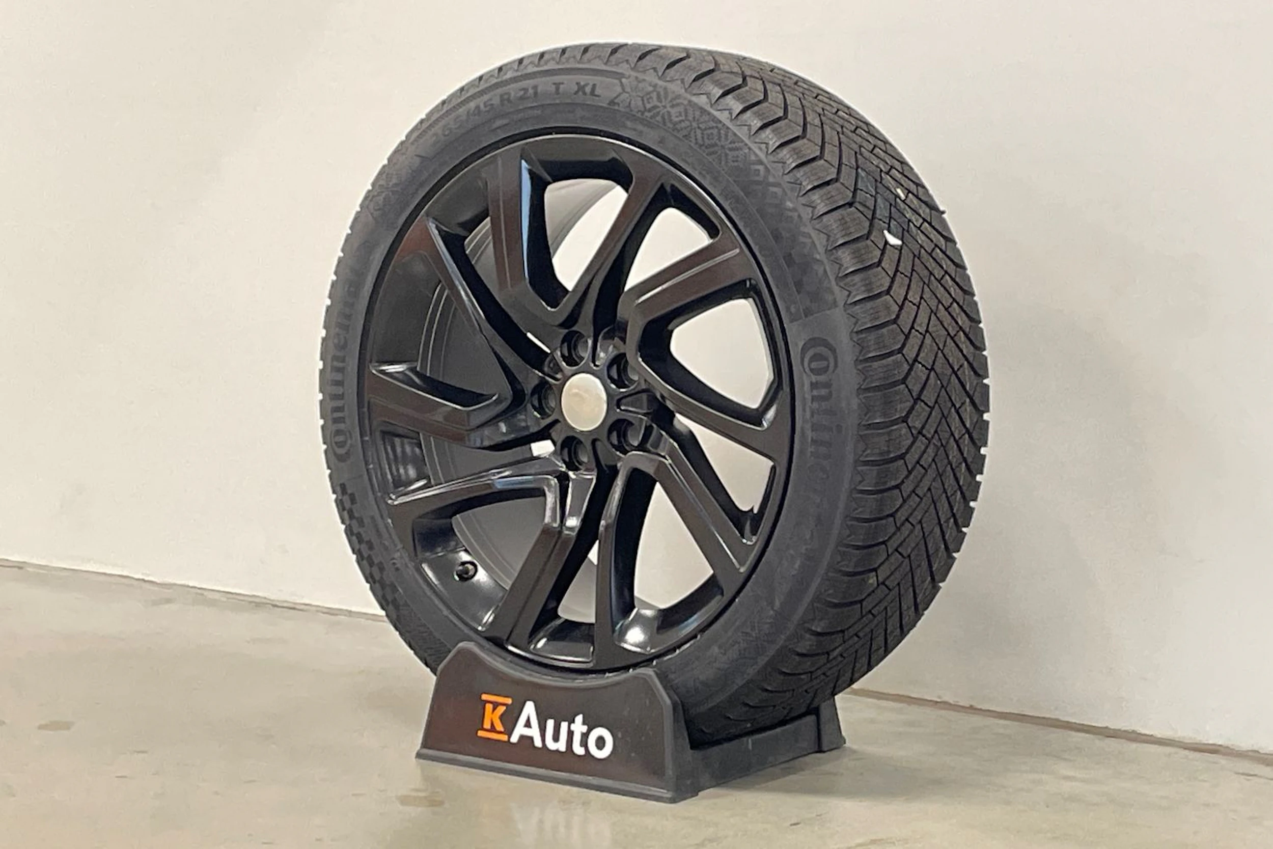 harmaa Land Rover Range Rover Sport 2020 kuva 13.