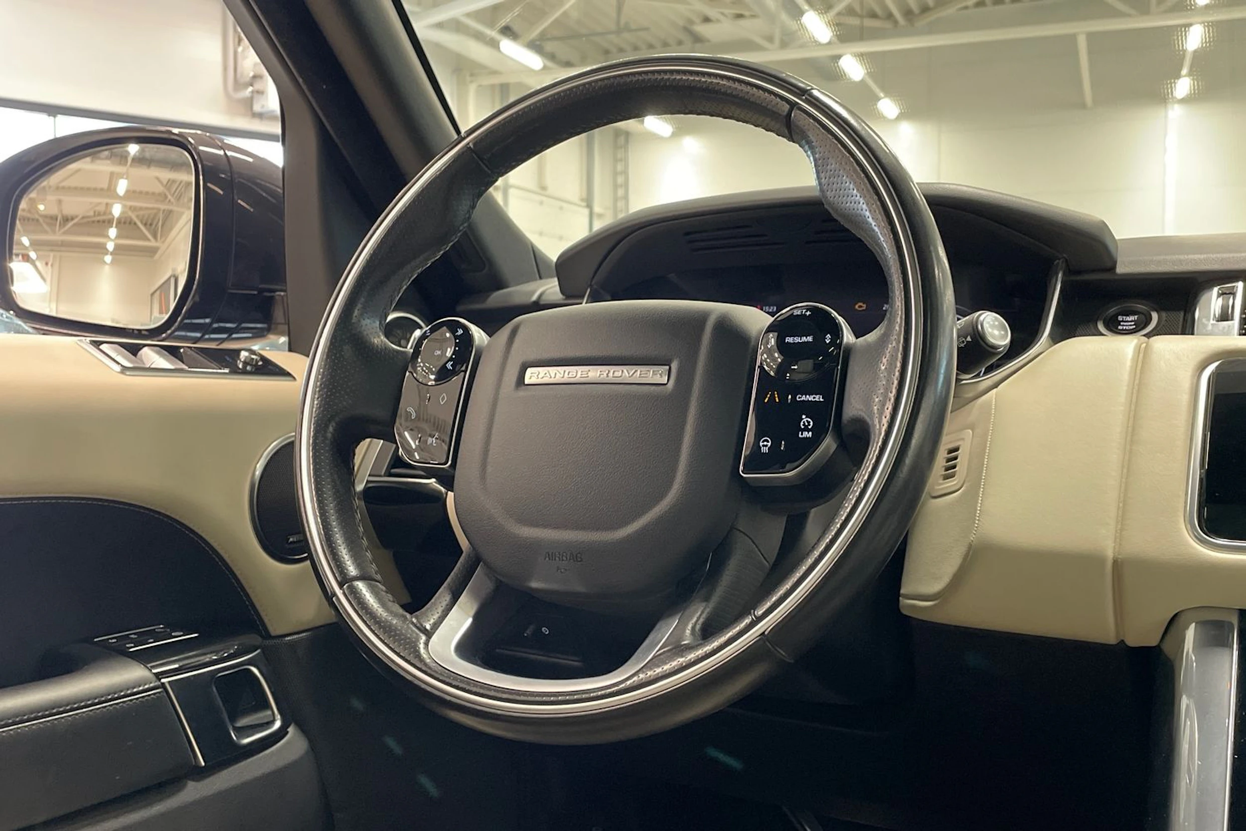 harmaa Land Rover Range Rover Sport 2020 kuva 17.
