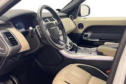 Valkoinen Land Rover Range Rover Sport 2021 kuva 7.