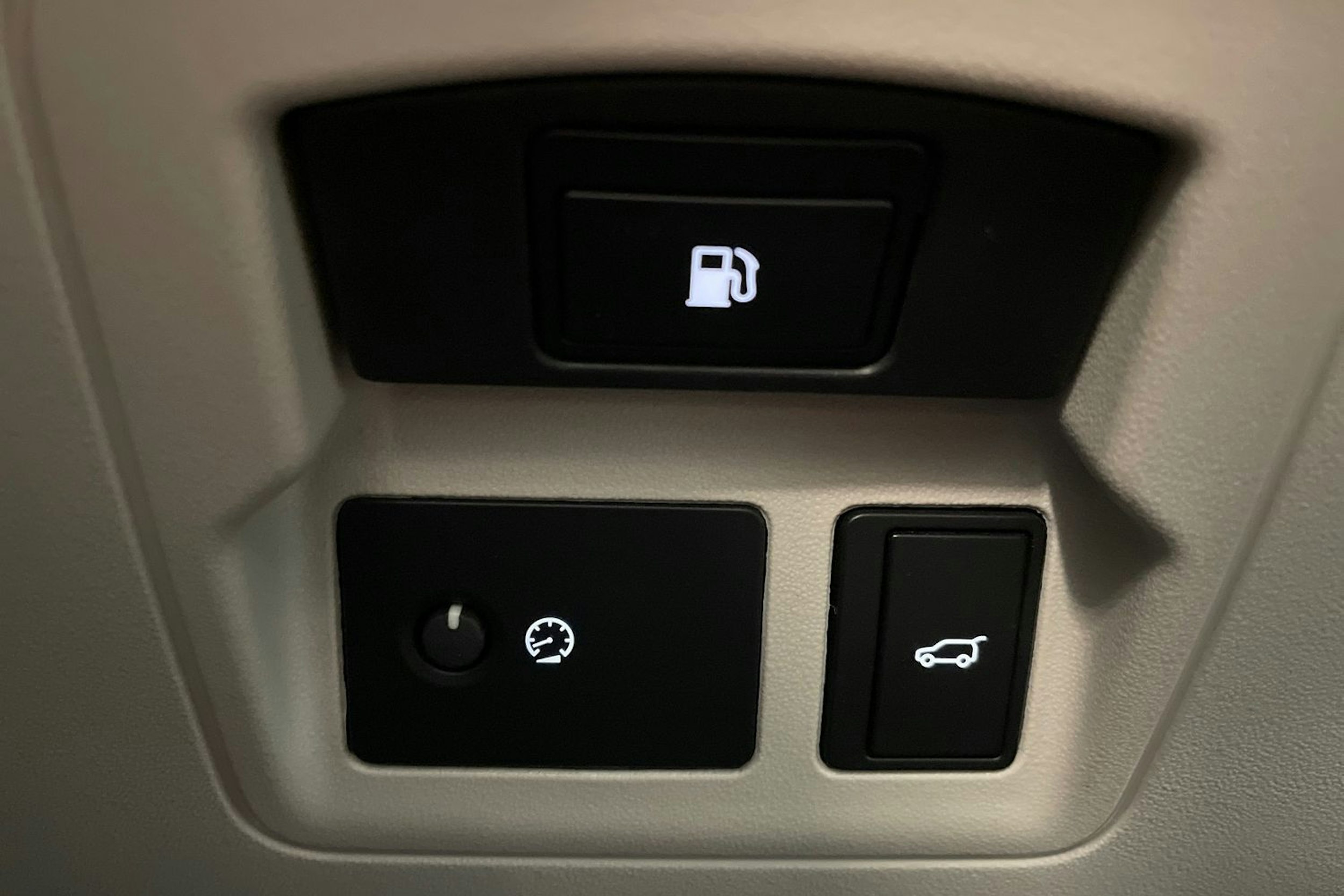 ruskea (beige) Land Rover Range Rover Velar 2021 kuva 22.